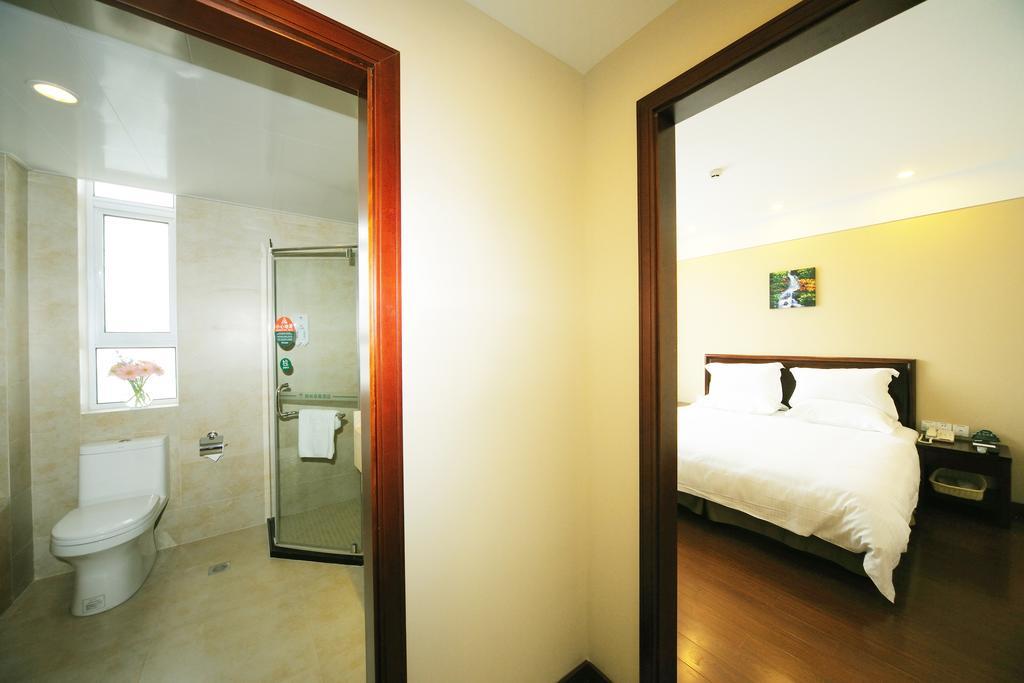 Greentree Inn Shanghai West Huaxia Road Metro Station Express Hotel 部屋 写真